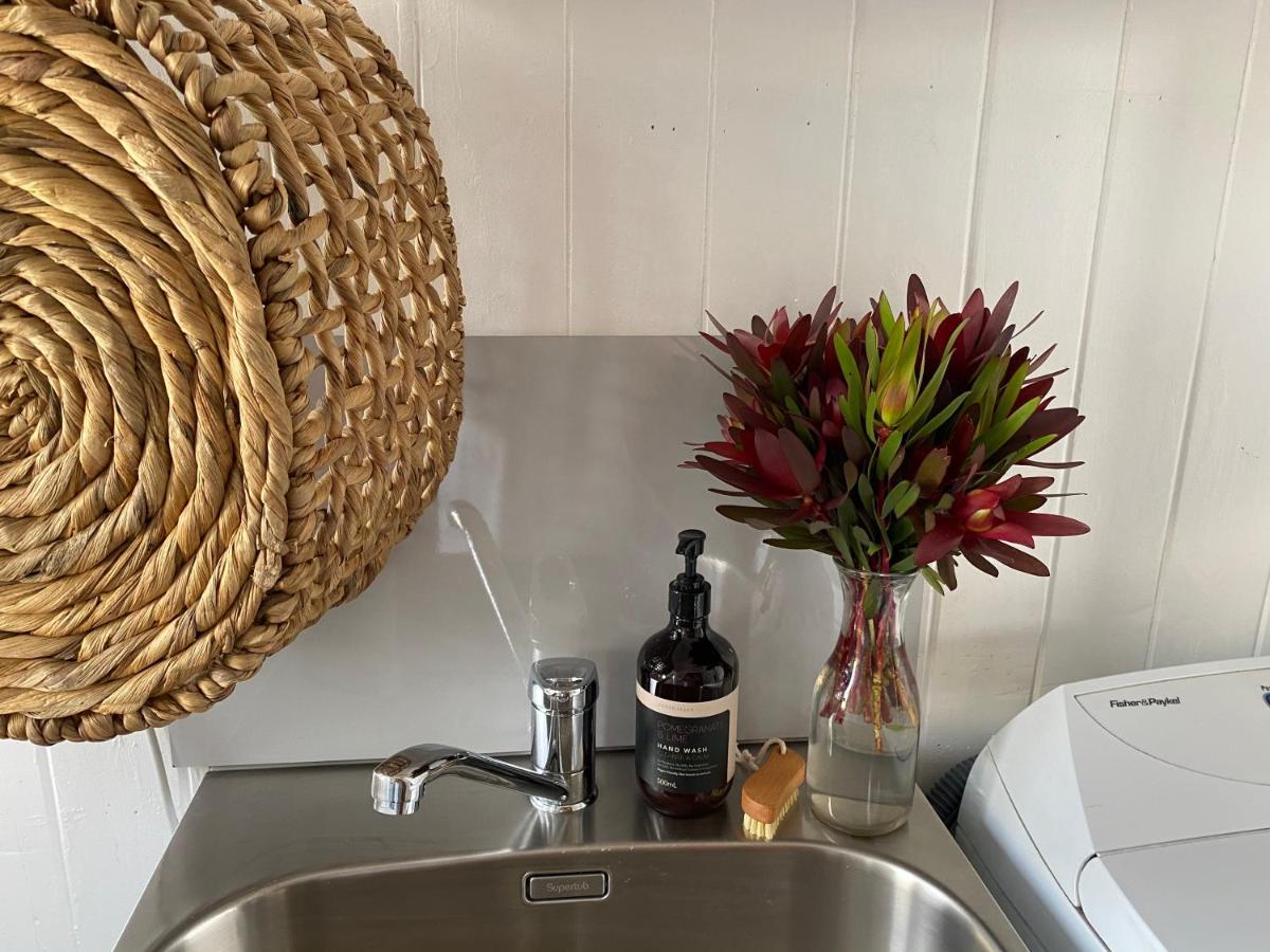 Wee Blue Bnb- Central Cosy Villa Timaru Exterior foto
